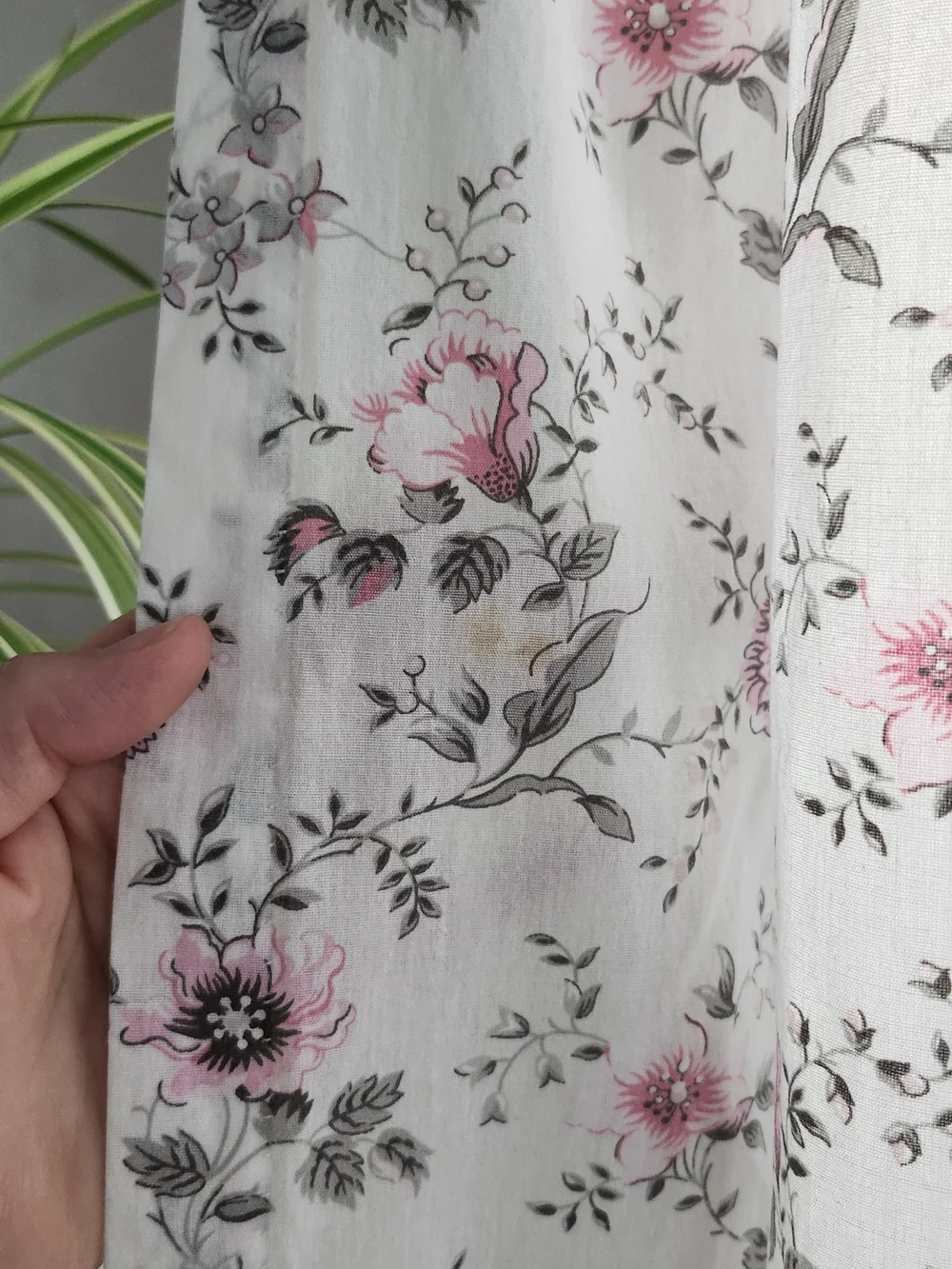 N/A lightweight floral